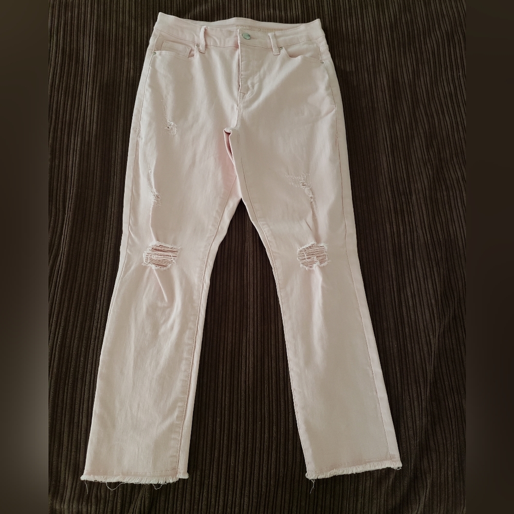 Bold Elements Distressed Baby Pink denim ankle crop jeans size 2 NWOT
